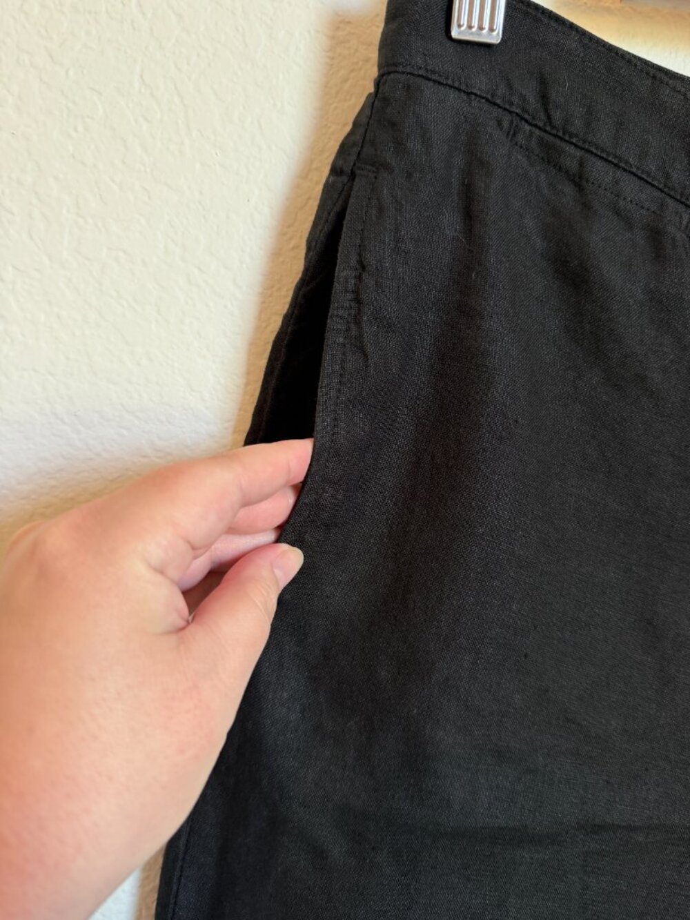 Emporio Armani Black Linen Blend Wide Leg Trousers High Rise Relaxed Fit - Picture 4 of 8